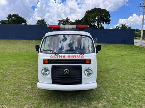 Volkswagen Kombi 1.4 Total Flex 3p