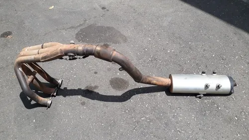 Escape Benelli Tnt 899 (Usado)