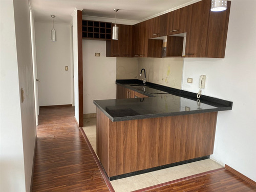En Venta 2 Dorm. Calle Serrano, Parque Almagro. Santiago