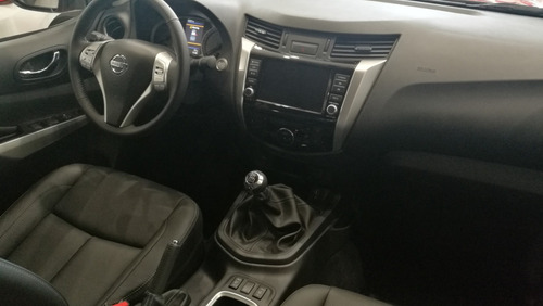 Nissan Frontier Le 4x4 Mt