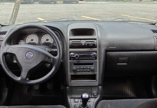 Chevrolet Astra 2.0 Advantage Flex Power 5p 2010