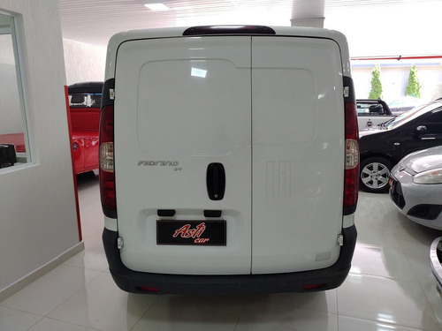 Imagem 4 de 8 de Fiorino Completa