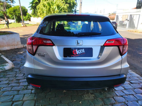 Imagem 5 de 8 de Honda Hr-v 1.8 16v Flex Lx 4p Automático