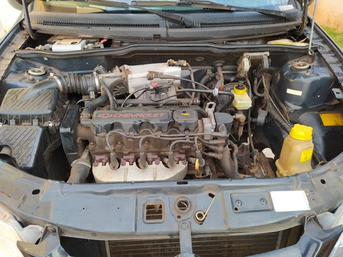 Imagem 9 de 9 de Chevrolet Celta 2002 1.0 3p