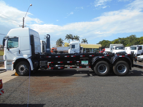 Imagem 2 de 25 de Vw Volkswagen 24280 Branco 2022 Roll-on