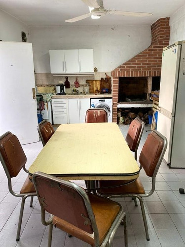 Imagen 13 de 14 de Permuta - Casa De 3 Ambientes En Lote Propio En Venta - Castelar Norte