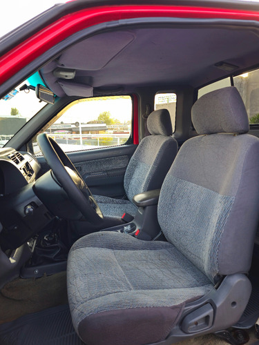 Frontier 4x4 Estandar 4 Cil Cabina Y Media