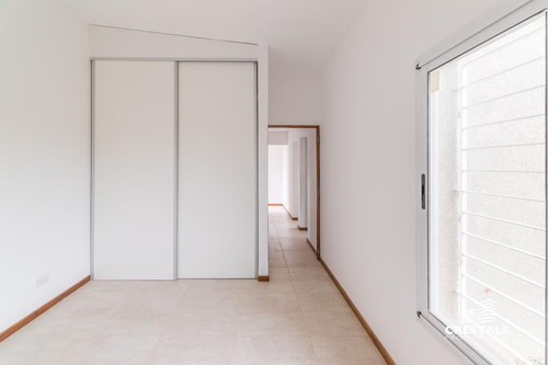 Imagen 17 de 18 de Casa 3 Dormitorios En Venta - Funes Norte
