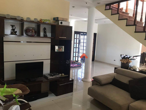 Imagem 10 de 13 de Sobrado Com 4 Dormitórios À Venda, 280 M² Por R$ 1.200.000,00 - Chácara Roselândia - Cotia/sp - So0344