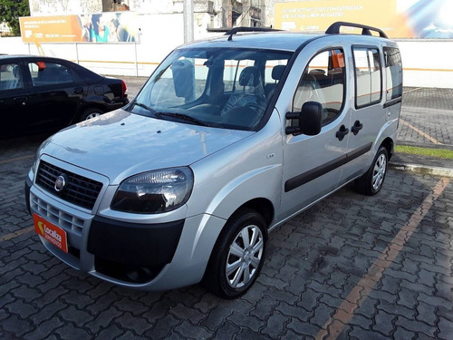 Imagem 1 de 9 de Fiat Doblò 1.8 Mpi Essence 7l 16v Flex 4p Manual
