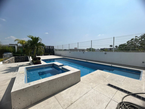 Casa En Venta En Lomas De Cocoyoc