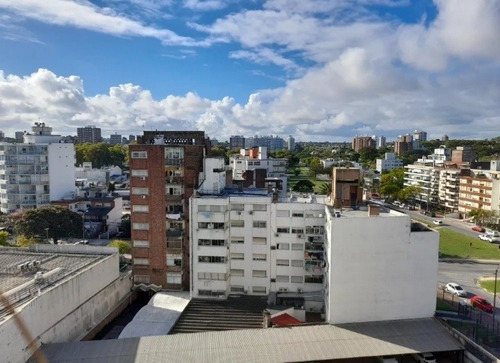 Imagen 11 de 11 de Venta Apartamento 2 Dormitorios 1 Baño Rambla Malvin