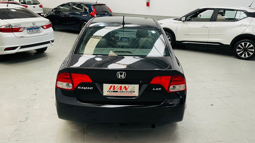 Honda Civic 1.8 LXS 16V FLEX 4P AUTOMÁTICO