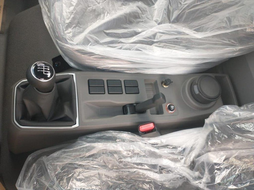 Imagem 12 de 15 de Volkswagen Vw 11180 Ano 2022 Zero Km No Chassi