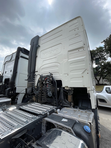 Volvo Fh 460 Globetrotter Ano 2022 6x2 Ñ Meteor Daf 480 Sway