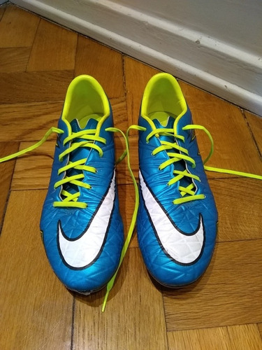 Botines Nike Hypervenom T38