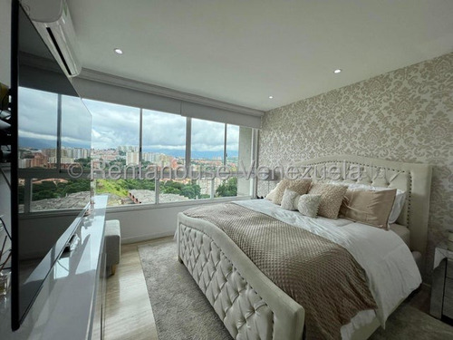 En Venta Apartamento A Estrenar En Escampadero. Ys12618