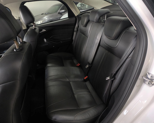 Ford Focus 2.0 SE SEDAN 16V FLEX 4P POWERSHIFT