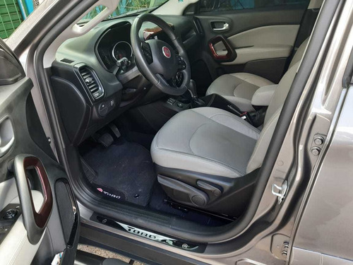 Imagem 14 de 15 de Fiat Toro 2021 1.8 16v Freedom Flex 4x2 Aut. 4p