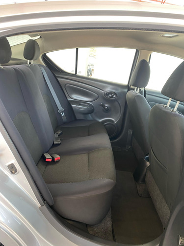 Nissan Versa 1.6 Sense 5vel Mt