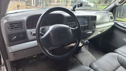 Tropical F-250 Modelo Tropivan 09 Lugares Impecável E Revisa