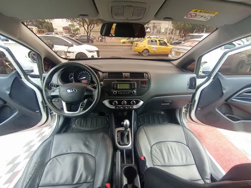 Kia Rio SUMMA UB EX 1.4 AT