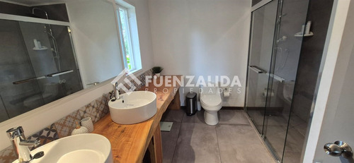 Casa De Campo Remodelada De 4d4b Con Jardin En Frutillar