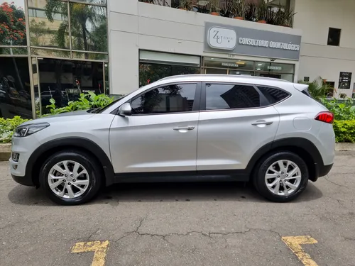 Hyundai Tucson 2.0 Advance 4X2 At
