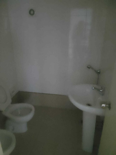 Imagen 5 de 12 de Venta Oficina O Vivienda Plaza Independencia Centro