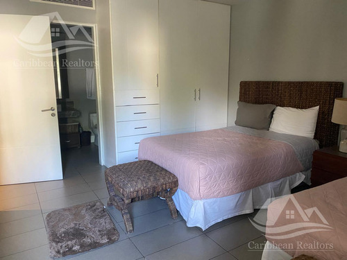 Departamento En Venta En Vaivén Del Mar, Playacar Fase 2