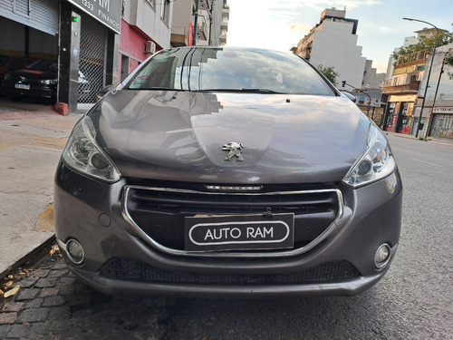 Imagen 8 de 21 de Peugeot 208 Feline 1.6 Pack Cuir 2015 Permuto Financio