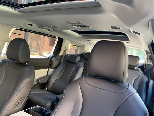 Imagen 13 de 21 de Kia Carnival