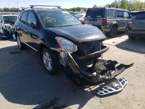 Nissan Rogue 2013 Desarmando Partes Piezas Refacciones