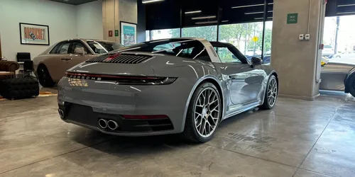 Porsche 2024 Targa 4s