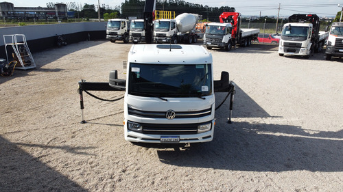 Caminhão Vw 11180 4x2 Munck Argos Agi12 2026