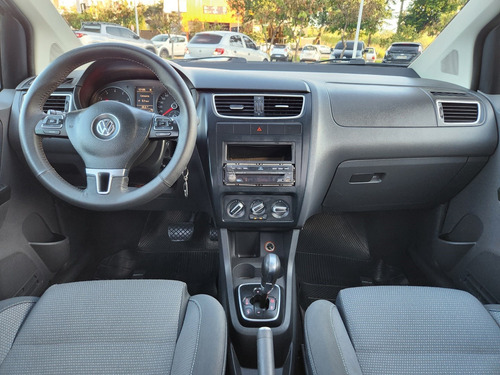Volkswagen Spacefox 1.6 MI TREND 8V FLEX 4P AUTOMATIZADO