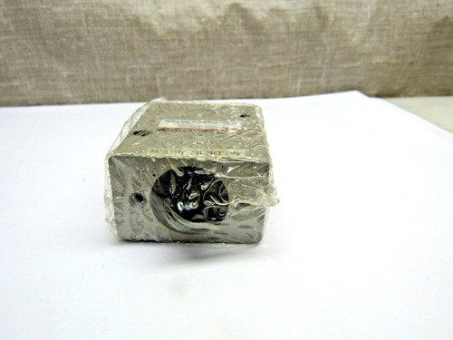 Smc Nvm220-n02-00 Mechanical Air Valve 0-140 Psi, 1/4 Np Jje