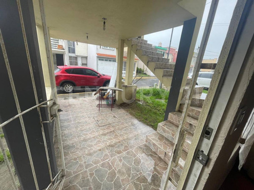 Casa En Venta En La Loma I, Zinacantepec, Estado De Mexico