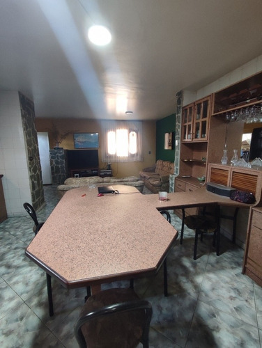 Imagen 4 de 14 de Oferta De Amplia Casa En Club Pan De Azúcar