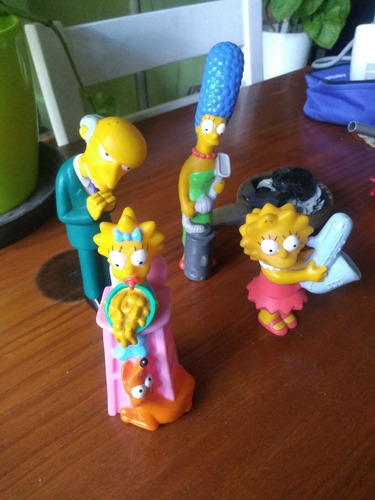 Figura Simpson Retro Muñecos Colección X 4