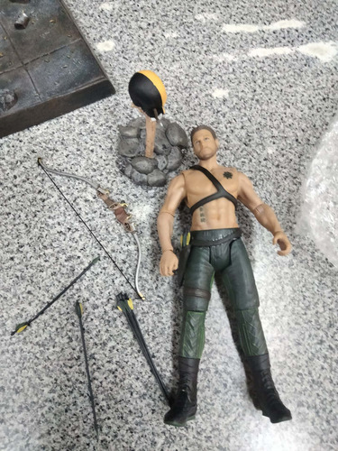 Dc Collectibles, Arrow, Stephen Amell, Con Tótem!! (Usado)