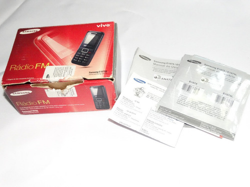 Somente Fones Caixa Manual Celular Samsung E1075 + 2 Brindes