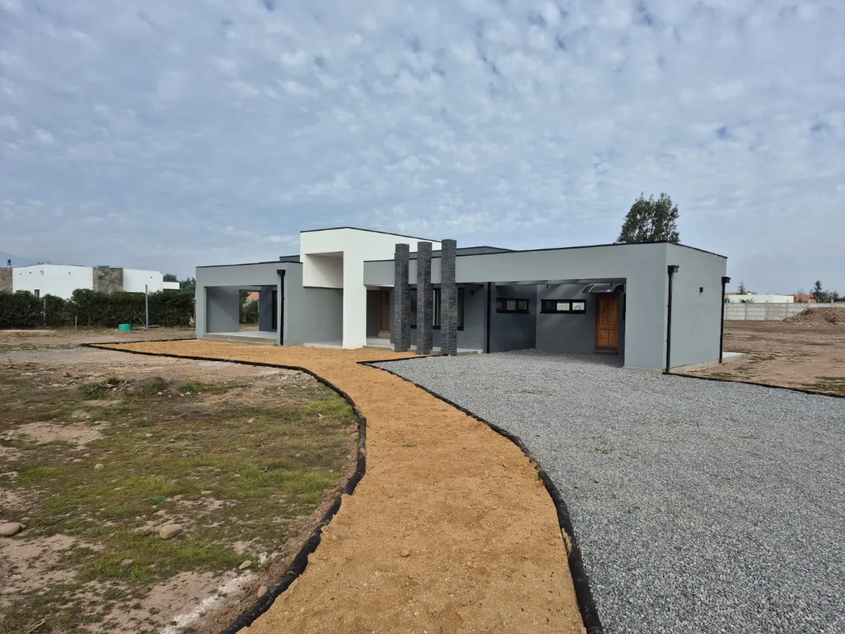 Imagen 3 de 19 de Exclusiva Casa 4d3b En Venta - Alto La Paloma, San Fernando