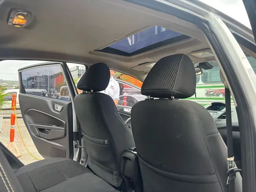 Ford Fiesta 1.6 Hatchback Se