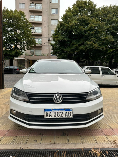 Volkswagen Vento 2.5 Advance Plus 170cv