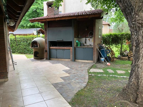 Imagen 11 de 14 de Casa - Barrio Parque Leloir