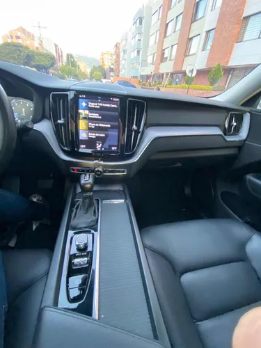Volvo XC60 2.0 T5 Awd Momentum