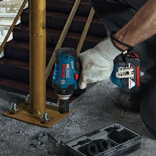 Llave de Impacto inalámbrica Bosch GDS 18V-400 18V con 2 baterías y maletín