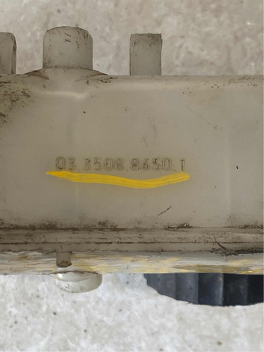 Depósito De Líquido Freno Peugeot 206-20703350886501 Ml812 (Usado)