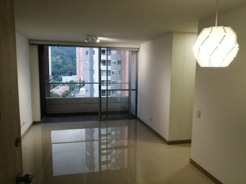 Apartamento En Arriendo Ancon Sur 473-15325